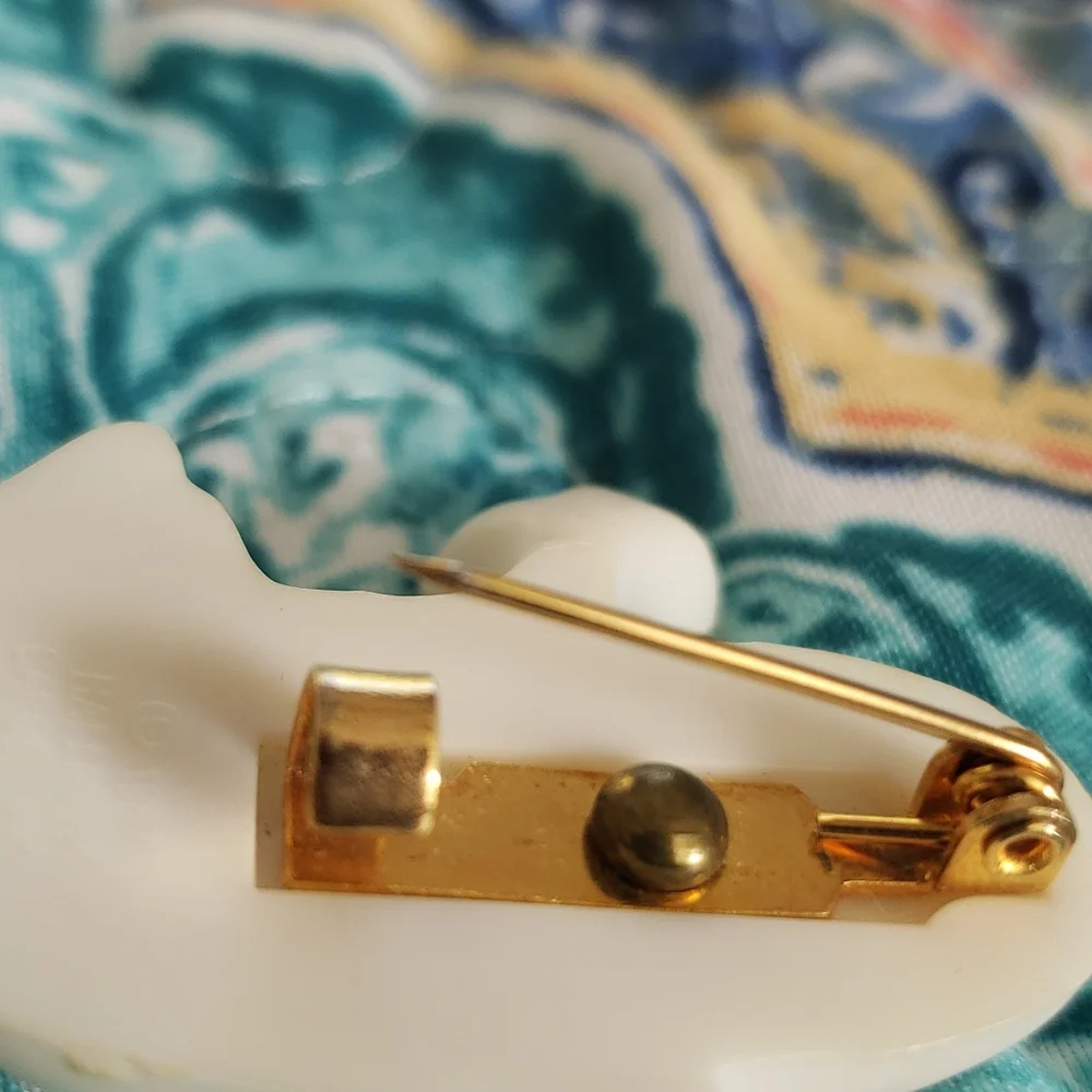 Vintage Hallmark Ghost Brooch 1987